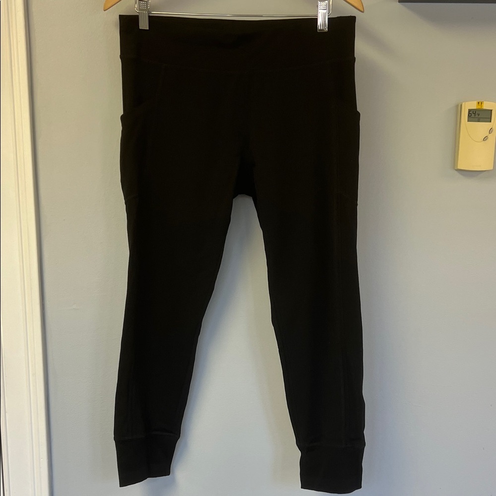 Calvin Klein Woman Black  Cropped Leggings Sz XXL